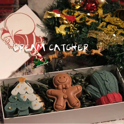 HolidayGlow 3-Piece Candle Set™ – Christmas Scented Gift Set - Utopia Corner